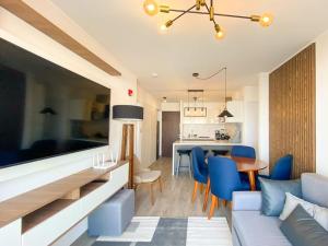 Designer apt - Downtown Miraflores wparking!
