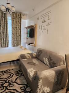 NORTHPOINT CONDO Free Airport Pick Up for 3 nights stay or more