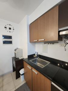 NORTHPOINT CONDO Free Airport Pick Up for 3 nights stay or more