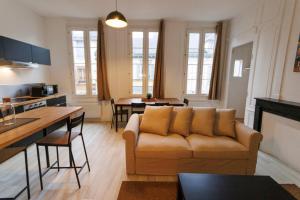 Lafra 1 - Comfort & Modern - Mon Groom