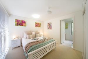 Phils Place on Airlie