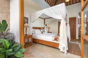 Villa Amrina: 3BR Tranquility in Umalas, Bali