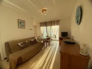 Moderne T2 avec vue et proche Thermes - Animaux acceptés - FR-1-503-70 - 巴拉吕克莱班