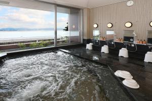 国家公務員共済組合連合会びわこ保養所（KKRホテルびわこ）