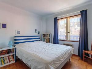 Villas Maison de caractere a Briscous: 4 chambres, jardin, proche Bayonne et plages, ideal famille et randonnees - FR-1-3-603 : photos des chambres