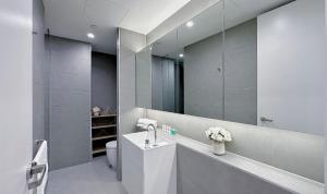 84 FloorSplendid Viewfree car park3BNear Crown