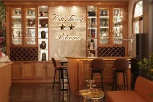 Cát Tường Hotel - Khu Chi Lăng