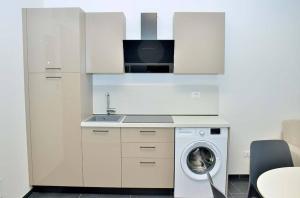 Adorable apartment with terrace overlooking the sea