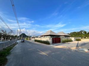 Peaceful Pool Villa 2