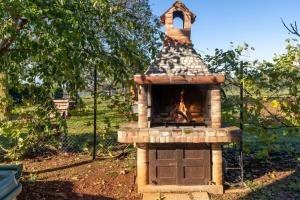 Rosello 1 by Briskva