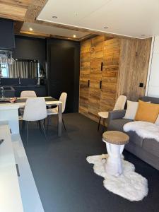 TIGNES - VAL DISERE - SKI au PIED