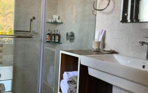 Vilasa by StayApart x Merlot Pines