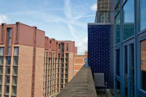 Sidemersey Livings- Convenient 1-Bedroom Flat with a View, Central Liverpool
