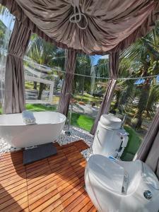 The Coco Journey - Eco Dome