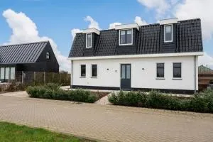 8 persons waterfront Villa - Oude Wetering
