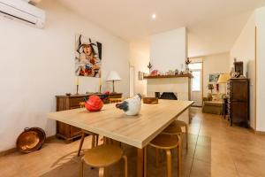 Idéalement situé - superbe jardin - 200m plage