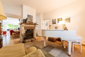 Idéalement situé - superbe jardin - 200m plage