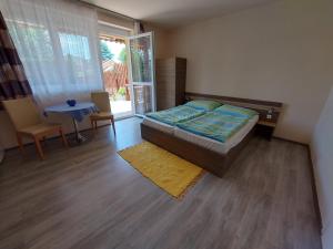 Pauzo Bagyarik - 3hvězdičkové hotely ve městě Balatonföldvár