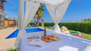 Villa Elvira Torrox by Ruralidays