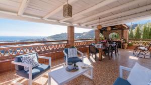 Villa Elvira Torrox by Ruralidays