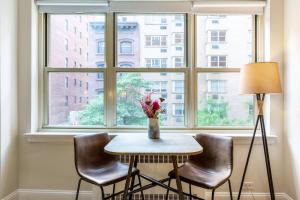 Smart Midtown E Studio w Doorman Gym NYC-203