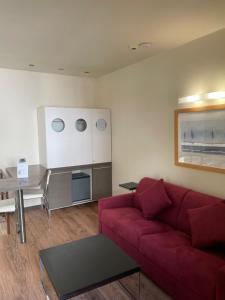 Select Executive Residence