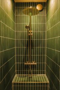 Luxury, Castle View Apartment Windsor Town Centre