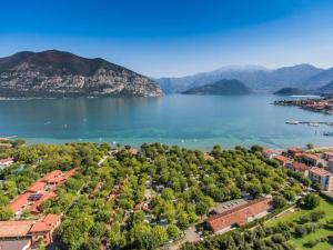 Estivo Premium Deluxe mobile homes on Camping Del Sole Village