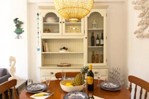 Cozy apartment walking distance to the Arenal beach