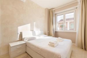 GuestHost - Niguarda Bright Apartment w Balcony