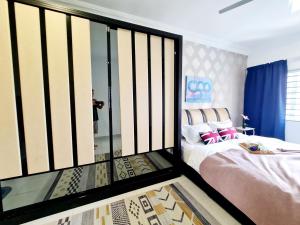 11 Guest Comfy 3 Room Koi Kinrara Suite, IOI Puchong, Bukit Jalil Pavilion, Bukit Jalil Stadium, Sunway Pyramid, Sunway Lagoon