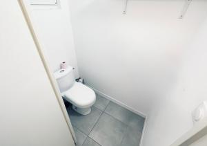 Studio Lille stylé avec WiFi, terrasse, proche gares