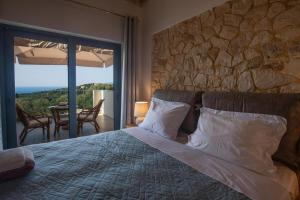 Majestic Stone Villa Sea View Pool