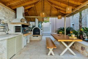 Infinite Blue Epidavros