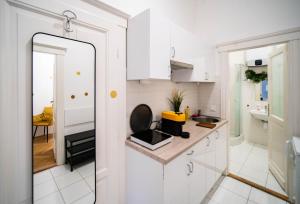 Margaret apartment 2
