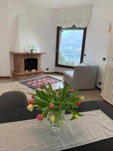 La finestra sul lago di Como