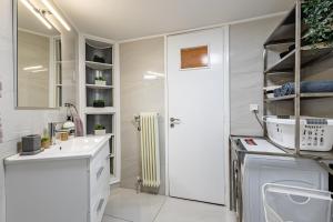 Periklis Luxury apartment