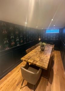 Luxury Retro 4 Bed Town House in heart of Alnwick