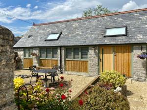 Church Farm Barn Annex - Unrated properties in Somerton