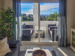 ☆Cozy 2BR apt. with sea views WIFIACPARKING