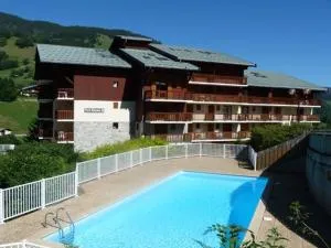 Appartement rénové au cœur d'Arêches-Beaufort, proche pistes, balcon plein sud, piscine, pour 4 pers. - FR-1-342-167 - 阿雷什