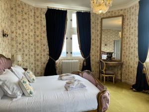 Hotels Chateau Le Prieure Saumur - La Maison Younan : photos des chambres