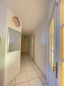 Appartements Maison de campagne Lestrem : photos des chambres