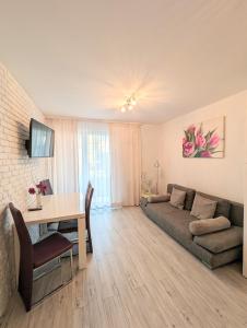 Sea Suite, 150 meters to Beach, Balcony, Parking, Lift, Leśne Tarasy