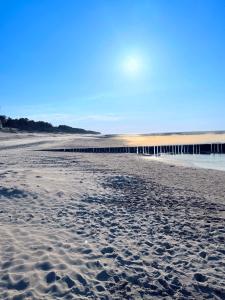 Sea Suite, 150 meters to Beach, Balcony, Parking, Lift, Leśne Tarasy