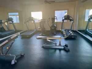 ZENITH Downtown Studio in the heart of Zona Romantica