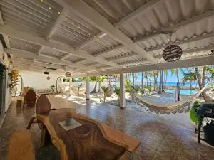 Sunset Surf Villa - San Rafael