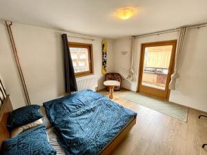 Adventure Holiday Hub: Gartenhäusl