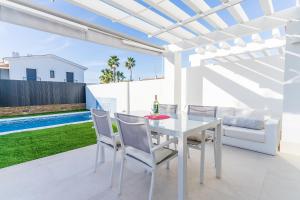 Pareado con piscina en el Rompido