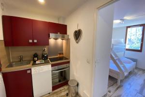 06BF - 7-person apartment facing the slopes